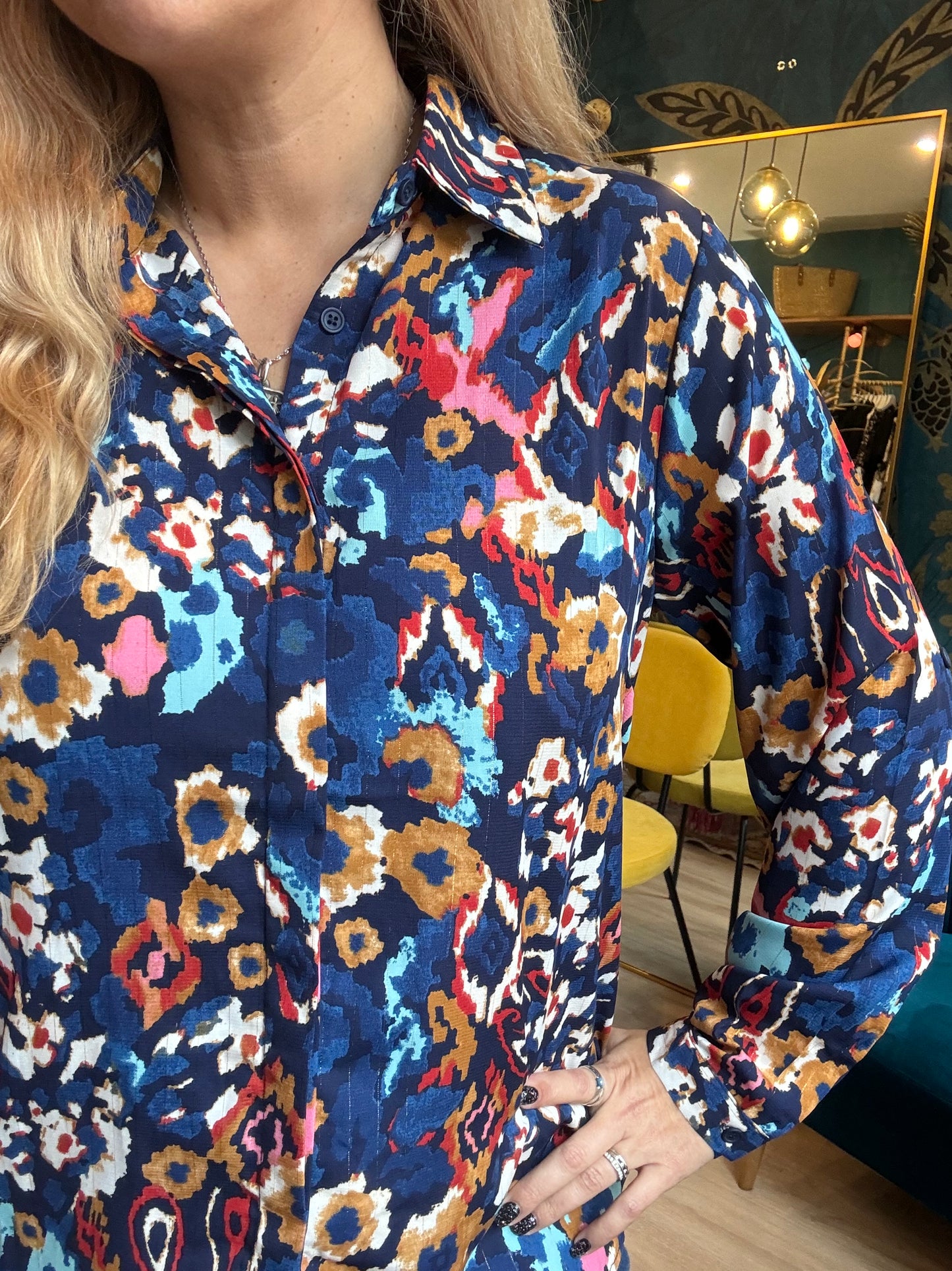 Chemise imprimé floral abstrait bleu 💙🌸