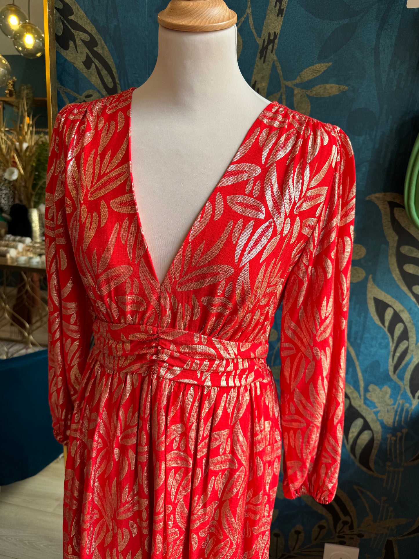 Robe rouge éclat doré ✨❤️