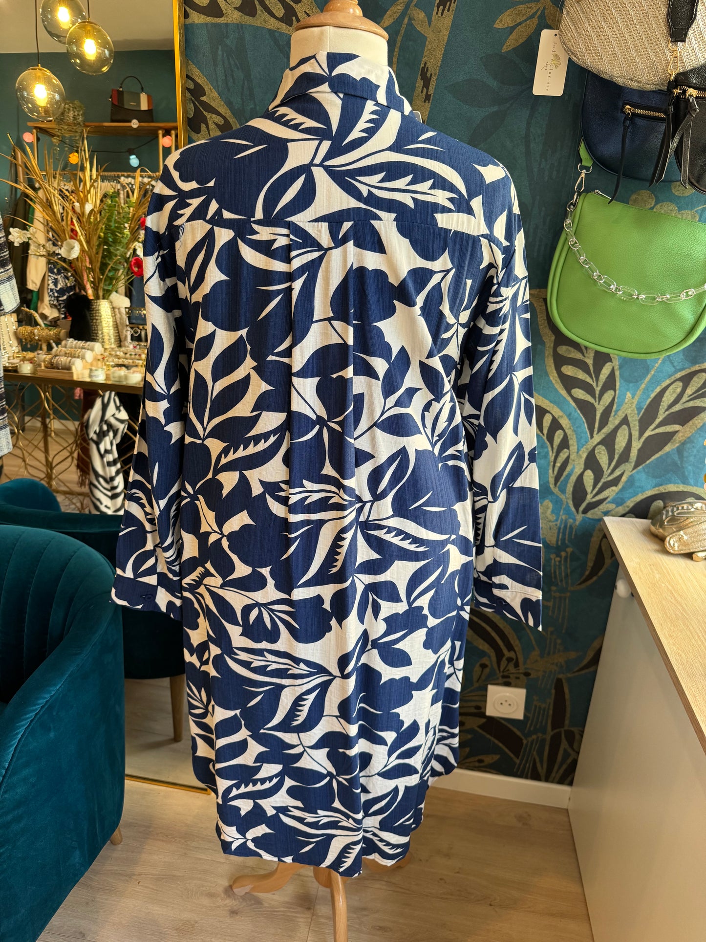 🌿 Robe chemise fluide et moderne ✨