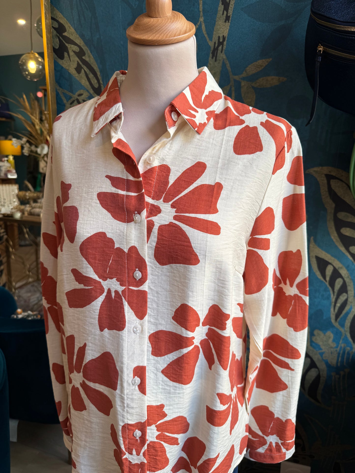 Chemise imprimée fleurs orange brique 🌺🔥