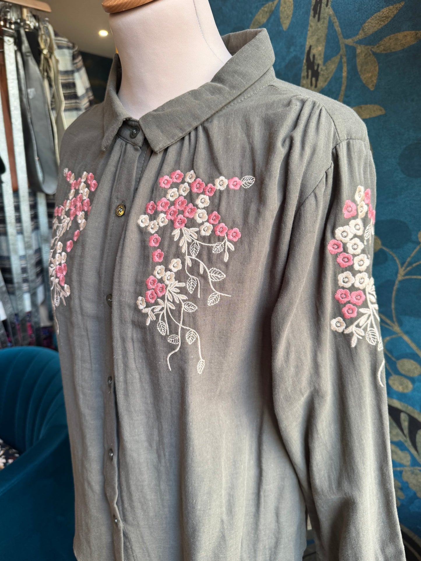 Chemise bohème en 100% coton 🌿🌸