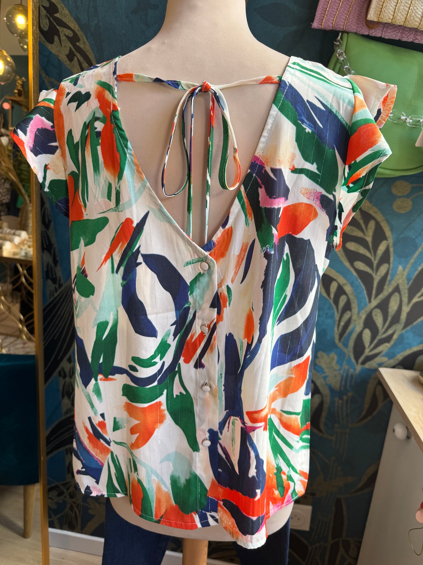 🌟 Top fluide à imprimé coloré