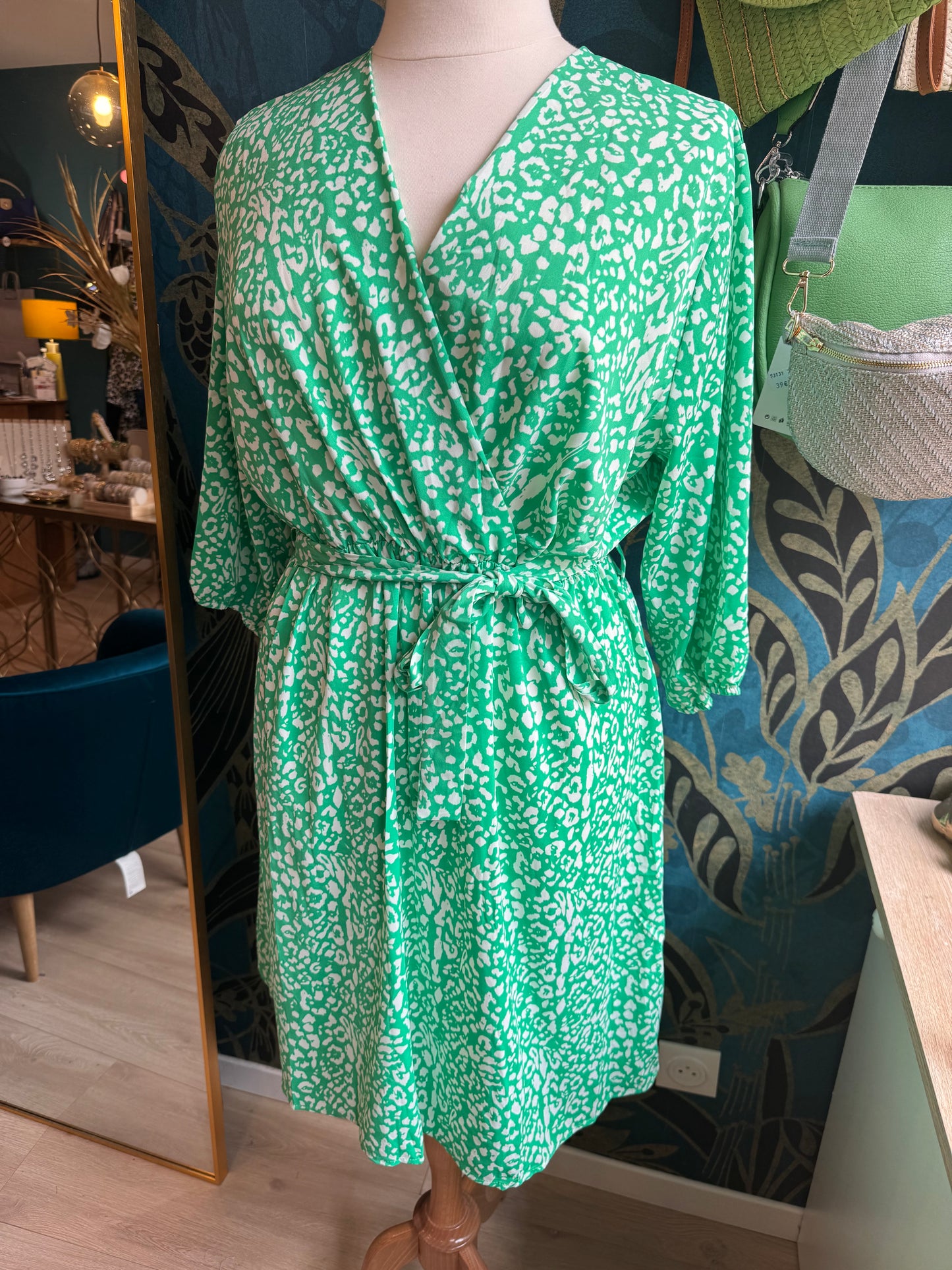 Robe cache-cœur imprimé 💚✨