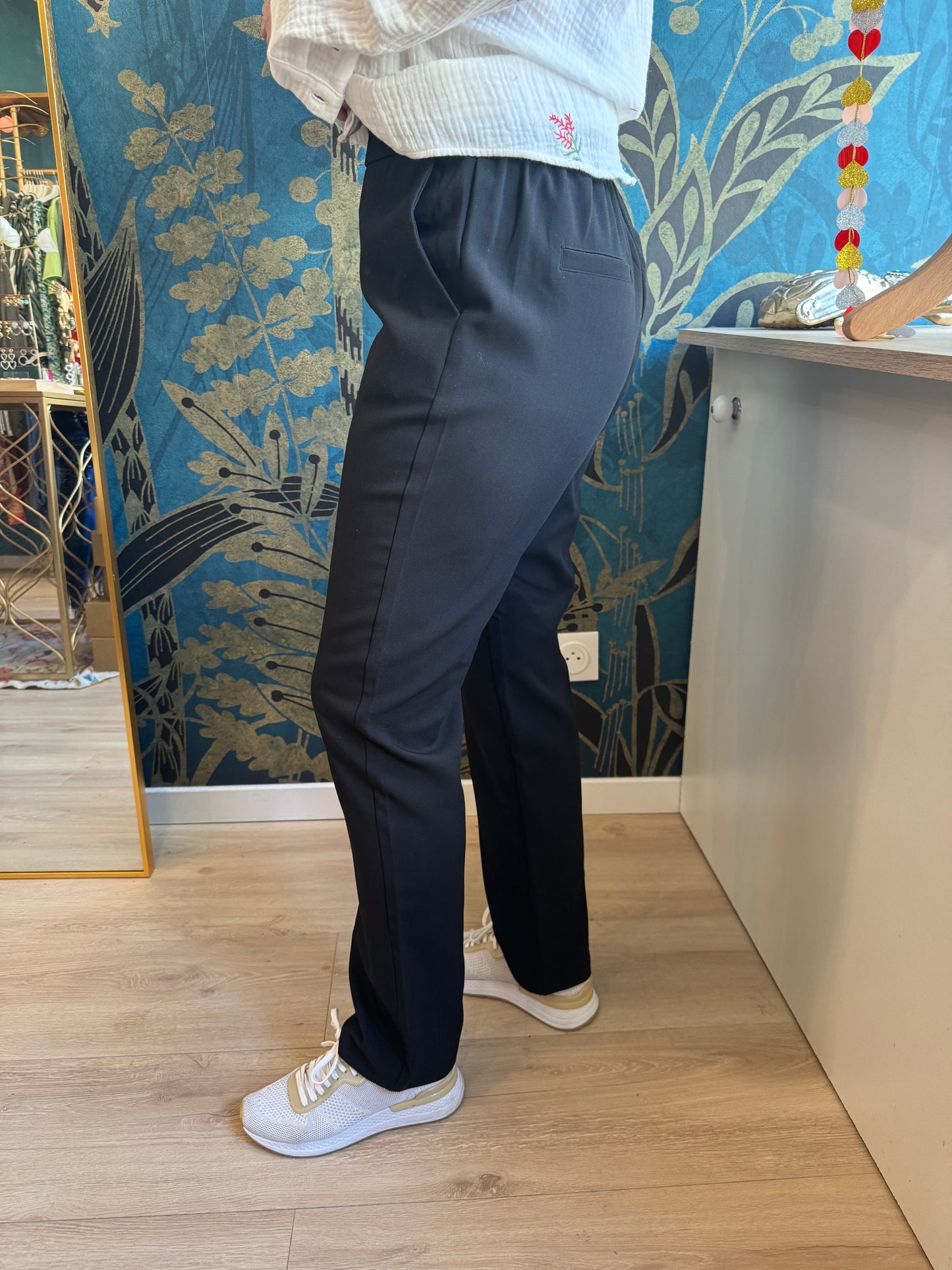 đź–¤ Pantalon Noir Chic & Confort đź–¤