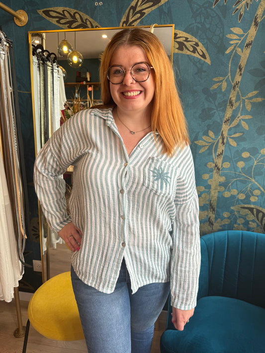 🌿 Chemise en gaze de coton rayée vert d’eau 🌿