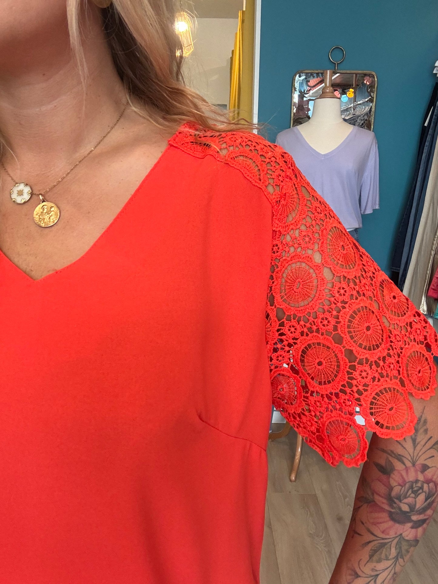 🔥 Top orange éclatant en dentelle 🔥
