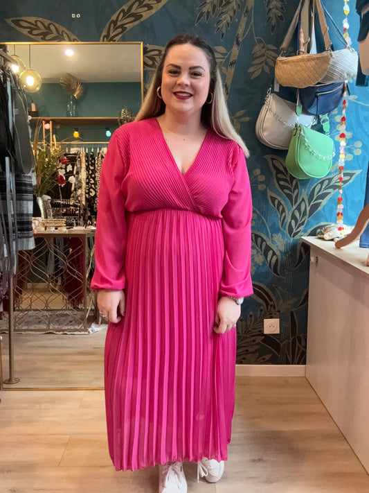 Robe plissée fuchsia 💖✨