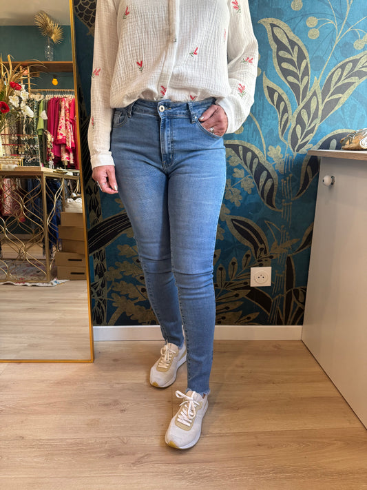 👖 Jean Slim Taille Haute bas effiloché - Bleu Clair 👖