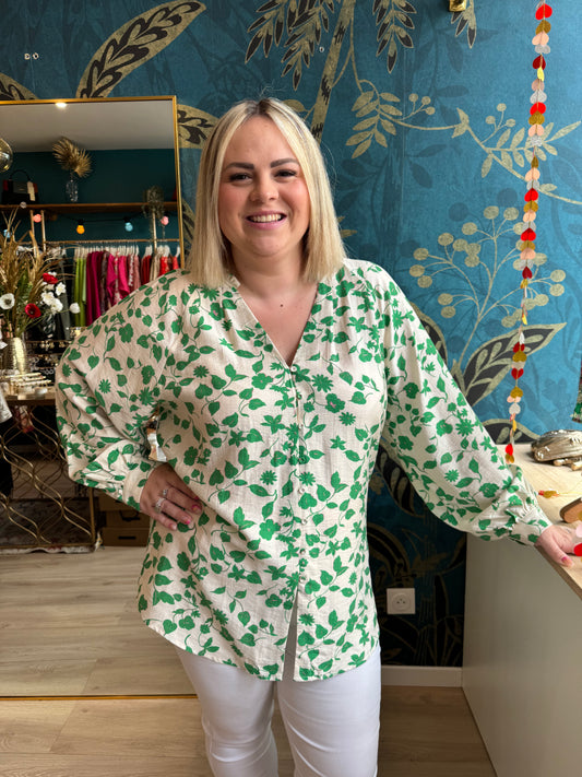 🌿 Blouse imprimée verte – Fraîcheur printanière assurée