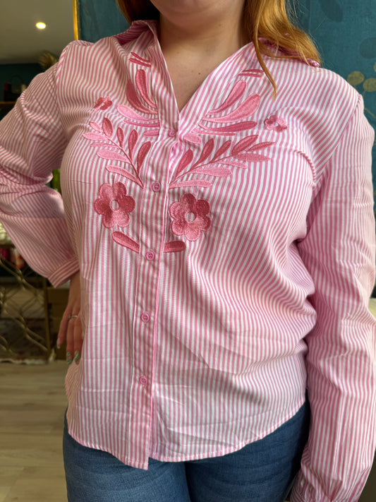 💗 Chemise rayée rose à broderies florales 🌸